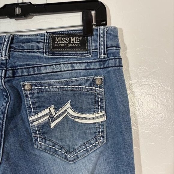 Miss Me Jeans Womens 31 Blue Straight Leg Embroidered Pockets Stretch Denim - Picture 4 of 8